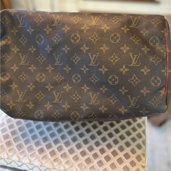 Louis Vuitton Speedy 35 Monogram Canvas Satchel Hand Bag - Picture 4 of 9